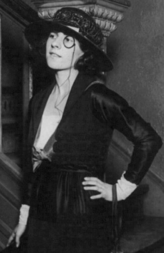 Ruth Gordon in 1919.